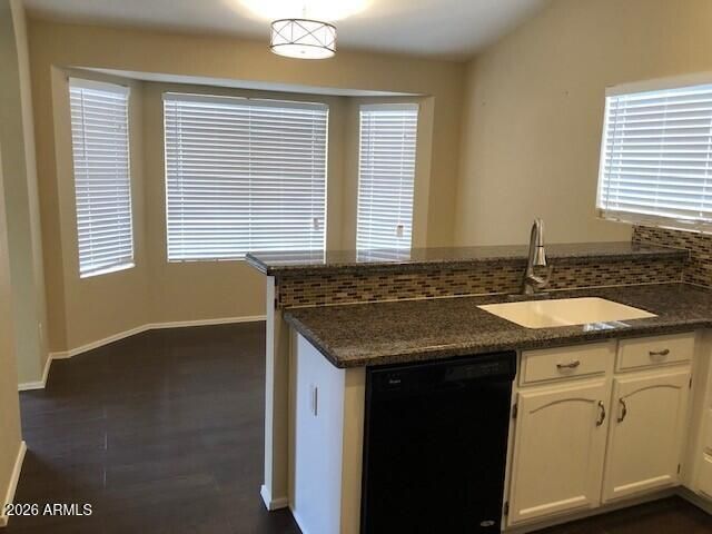 5704 E Fairbrook Street, Mesa, AZ 85205