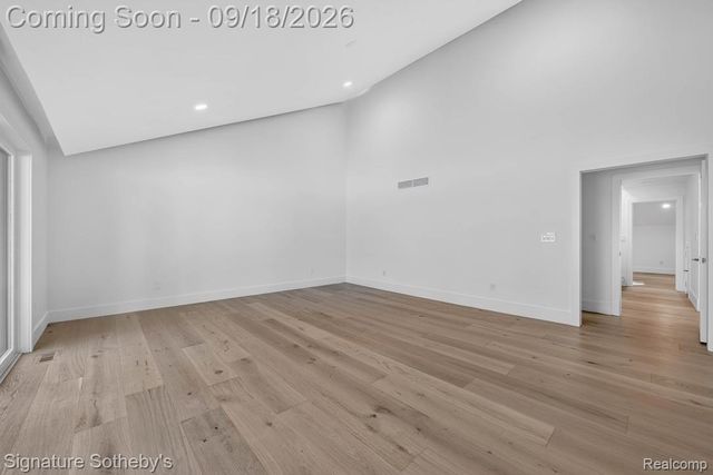 4451 Rolling Pine Drive, West Bloomfield Charter Township, MI 48323