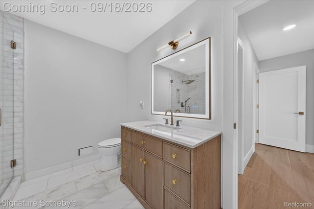 4451 Rolling Pine Drive, West Bloomfield Charter Township, MI 48323