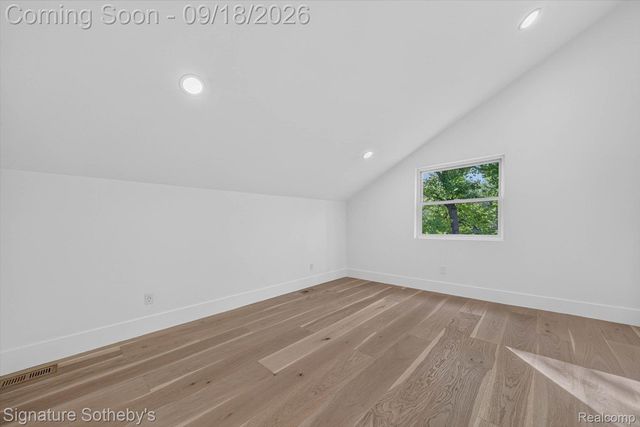4451 Rolling Pine Drive, West Bloomfield Charter Township, MI 48323