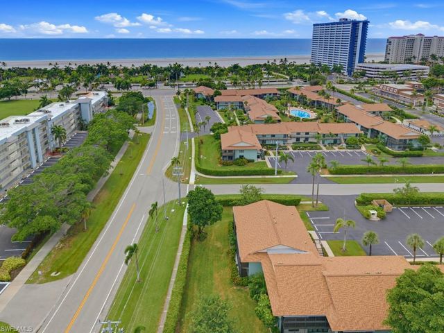27 Greenbrier ST 109, Marco Island, FL 34145