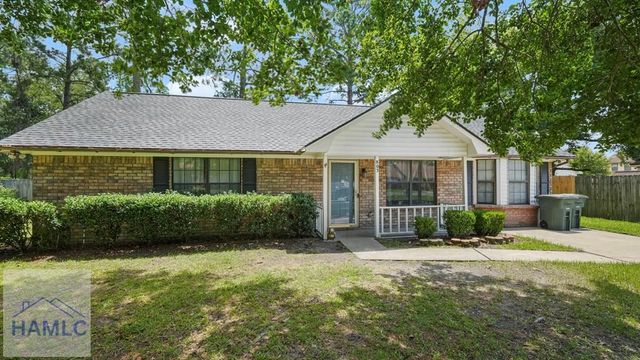 803 Grove Place, Hinesville, GA 31313