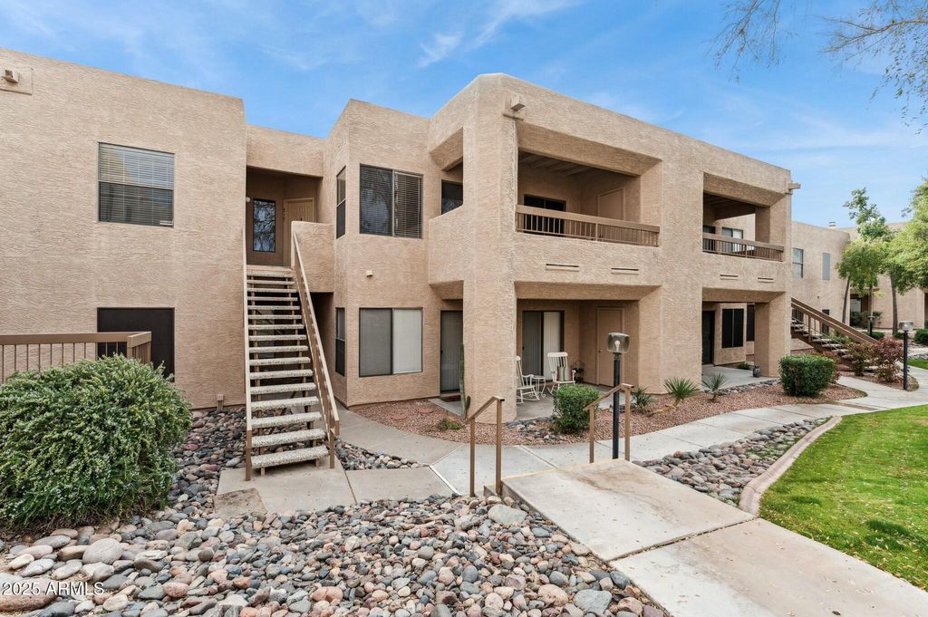 14645 N FOUNTAIN HILLS Boulevard 217, Fountain Hills, AZ 85268 — exterior