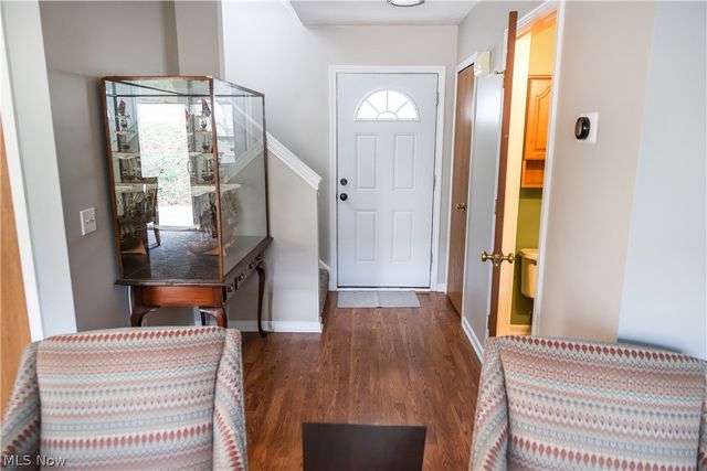 2146 Stonehenge Circle, Akron, OH 44319