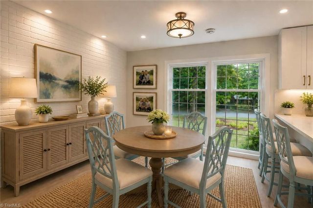 1001 Country Club Drive, High Point, NC 27262