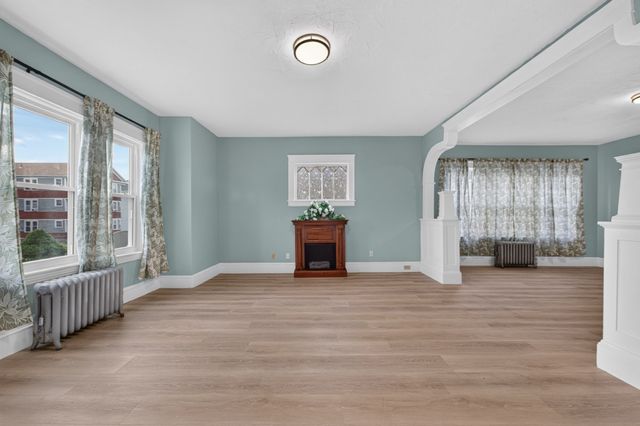 85 Granite St 1, Worcester, MA 01604