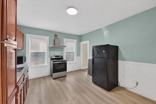 85 Granite St 1, Worcester, MA 01604