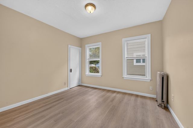 85 Granite St 1, Worcester, MA 01604
