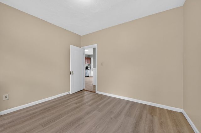85 Granite St 1, Worcester, MA 01604