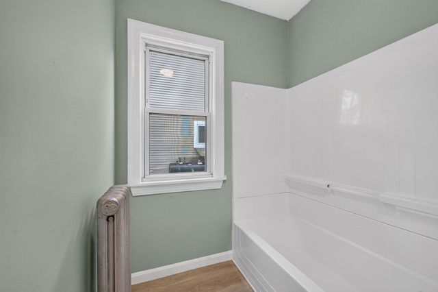85 Granite St 1, Worcester, MA 01604