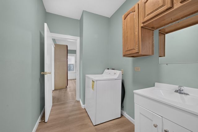 85 Granite St 1, Worcester, MA 01604