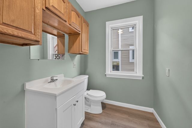 85 Granite St 1, Worcester, MA 01604