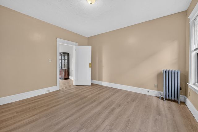 85 Granite St 1, Worcester, MA 01604