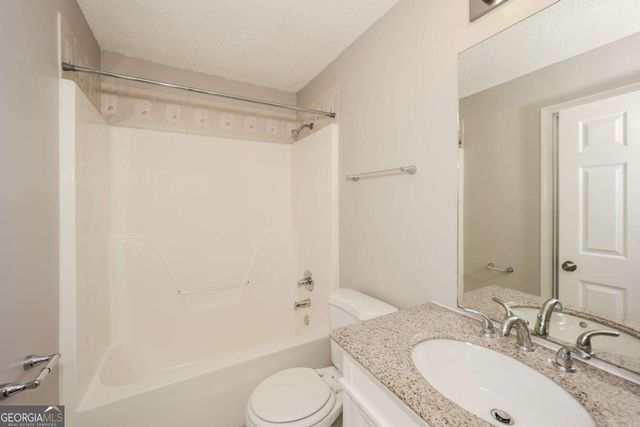 5176 Round Table Drive, Ellenwood, GA 30294