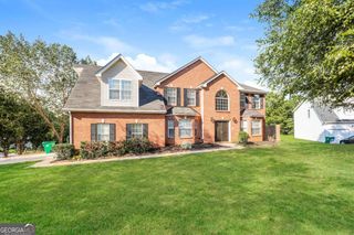 5176 Round Table Drive, Ellenwood, GA 30294