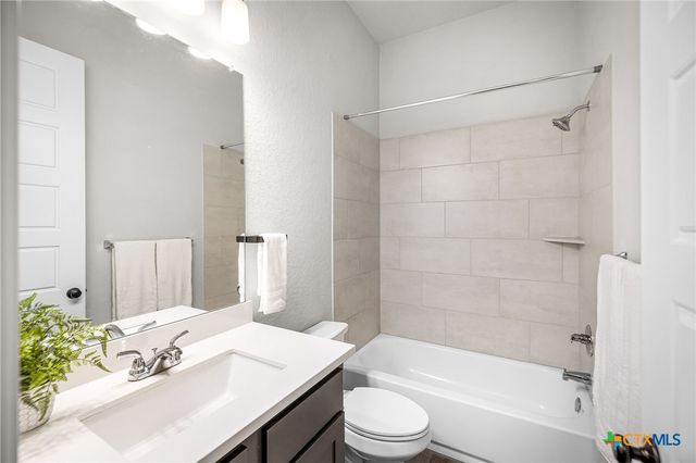 429 Juana Way, New Braunfels, TX 78132