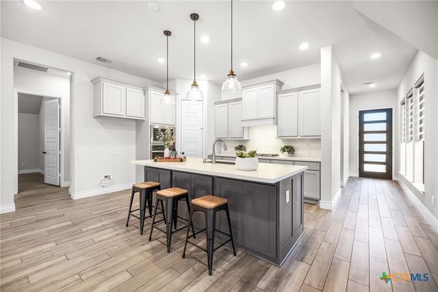 429 Juana Way, New Braunfels, TX 78132