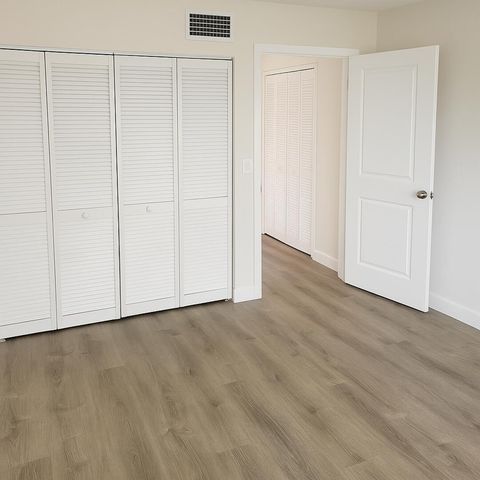 965 Manor Drive C-23, Palm Springs, FL 33461