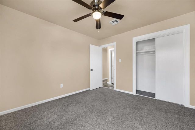 2103 NW Ashley Circle, Lawton, OK 73505