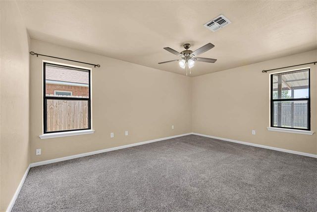 2103 NW Ashley Circle, Lawton, OK 73505