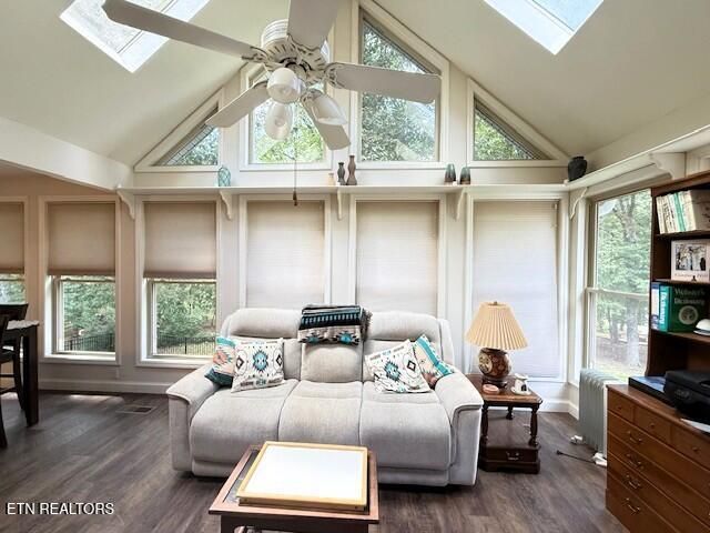 21 Rolling Green Court, Crossville, TN 38558