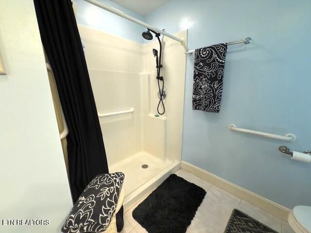 21 Rolling Green Court, Crossville, TN 38558