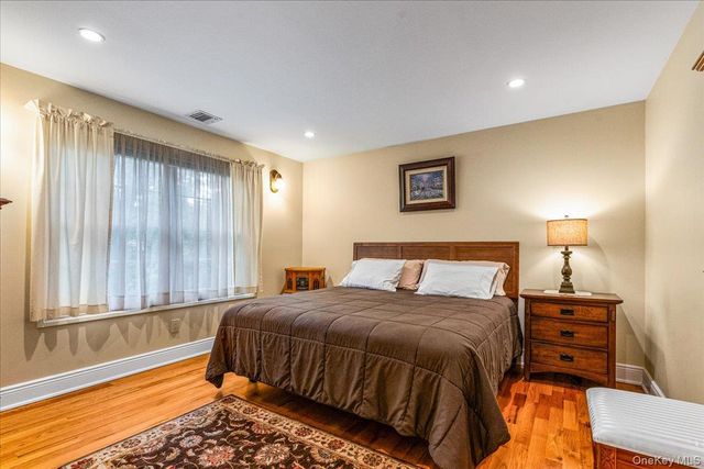 53 State Place, Huntington, NY 11743