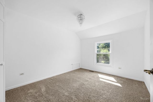 560 Boardman Circle, Bolingbrook, IL 60440