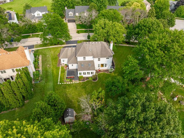 560 Boardman Circle, Bolingbrook, IL 60440