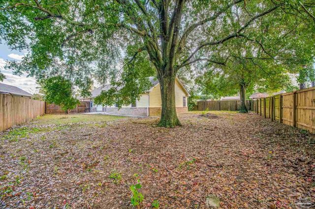 4554 Northpointe Pl, Pensacola, FL 32514