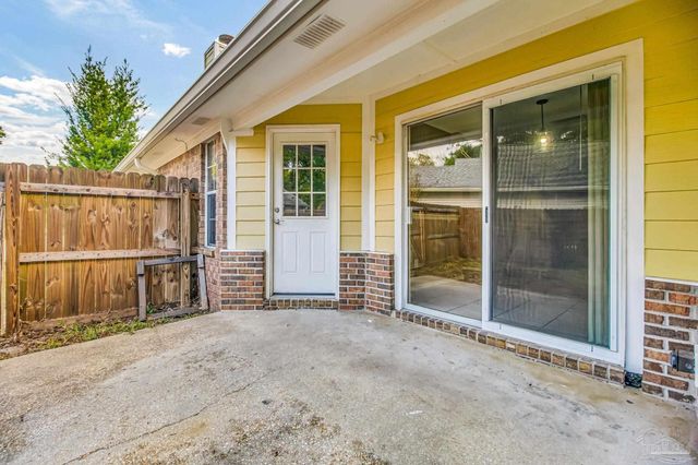 4554 Northpointe Pl, Pensacola, FL 32514