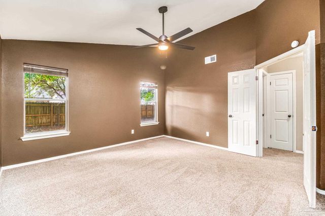 4554 Northpointe Pl, Pensacola, FL 32514