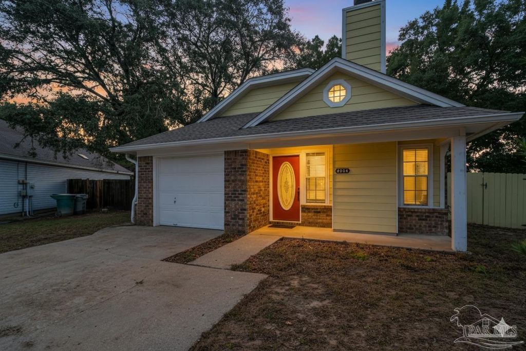 4554 Northpointe Pl, Pensacola, FL 32514