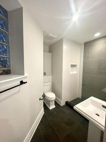 2539 W Iowa Street 3, Chicago, IL 60622