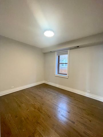 2539 W Iowa Street 3, Chicago, IL 60622