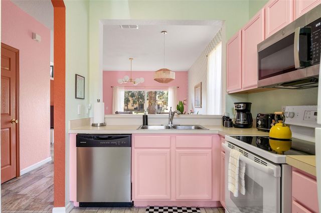 2735 CALABRIA AVENUE, Davenport, FL 33897