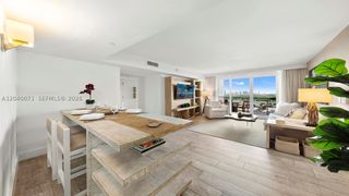 102 24 1545, Miami Beach, FL 33139