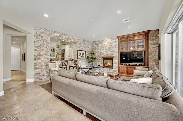 4231 San Alivia Court, Las Vegas, NV 89141