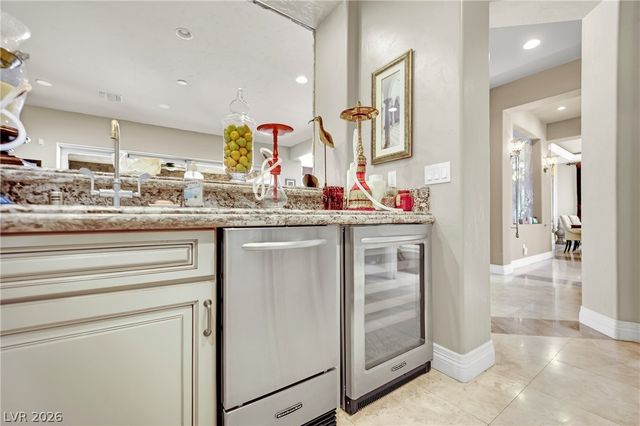 4231 San Alivia Court, Las Vegas, NV 89141
