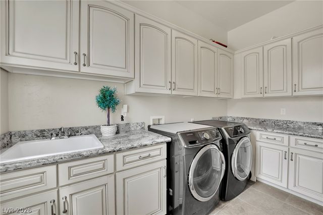 4231 San Alivia Court, Las Vegas, NV 89141