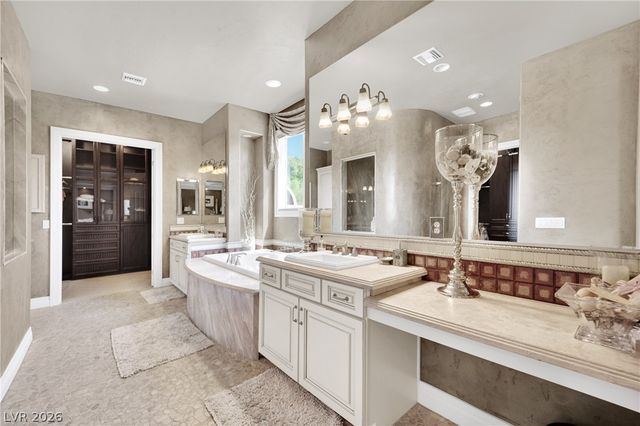 4231 San Alivia Court, Las Vegas, NV 89141