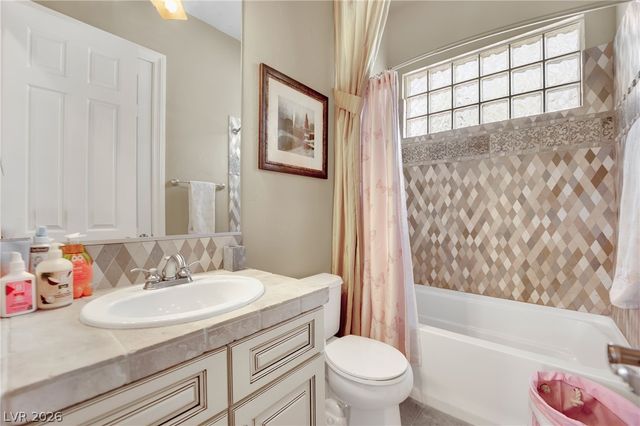 4231 San Alivia Court, Las Vegas, NV 89141