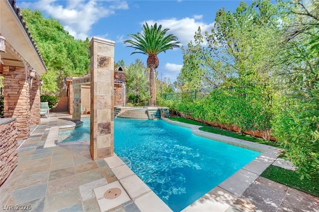 4231 San Alivia Court, Las Vegas, NV 89141