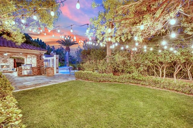 4231 San Alivia Court, Las Vegas, NV 89141