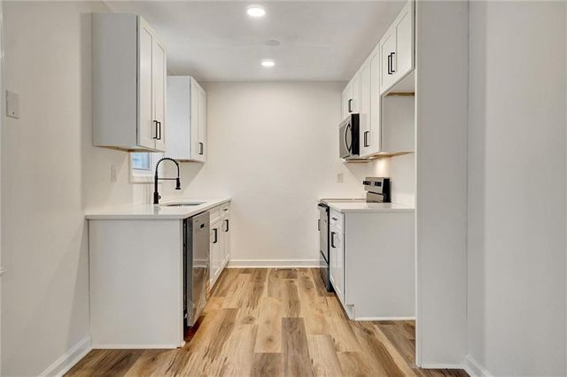 5927 Sherrie Lane, Powder Springs, GA 30127