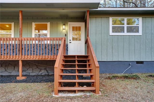 5927 Sherrie Lane, Powder Springs, GA 30127