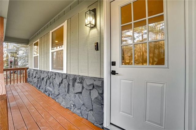 5927 Sherrie Lane, Powder Springs, GA 30127