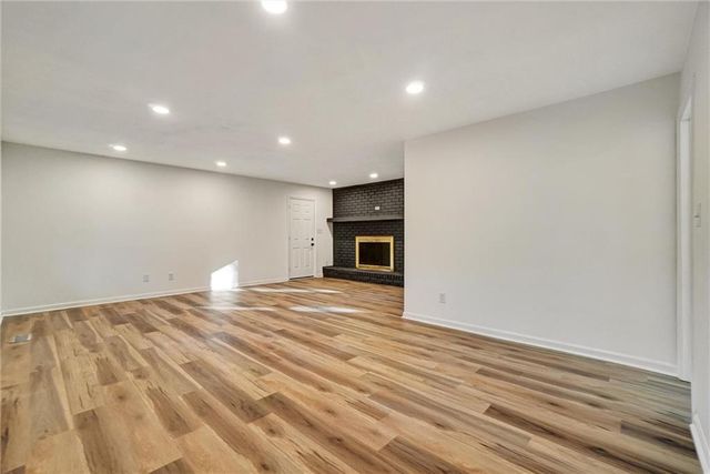 5927 Sherrie Lane, Powder Springs, GA 30127