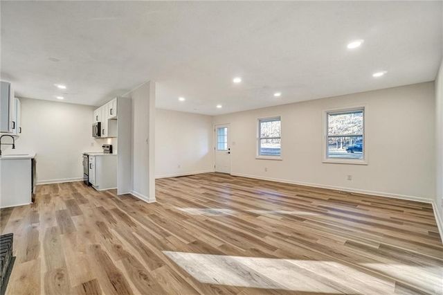 5927 Sherrie Lane, Powder Springs, GA 30127