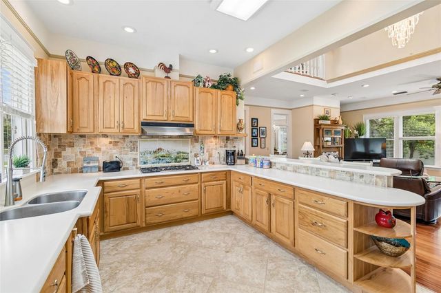 703 N EVERS STREET, Plant City, FL 33563